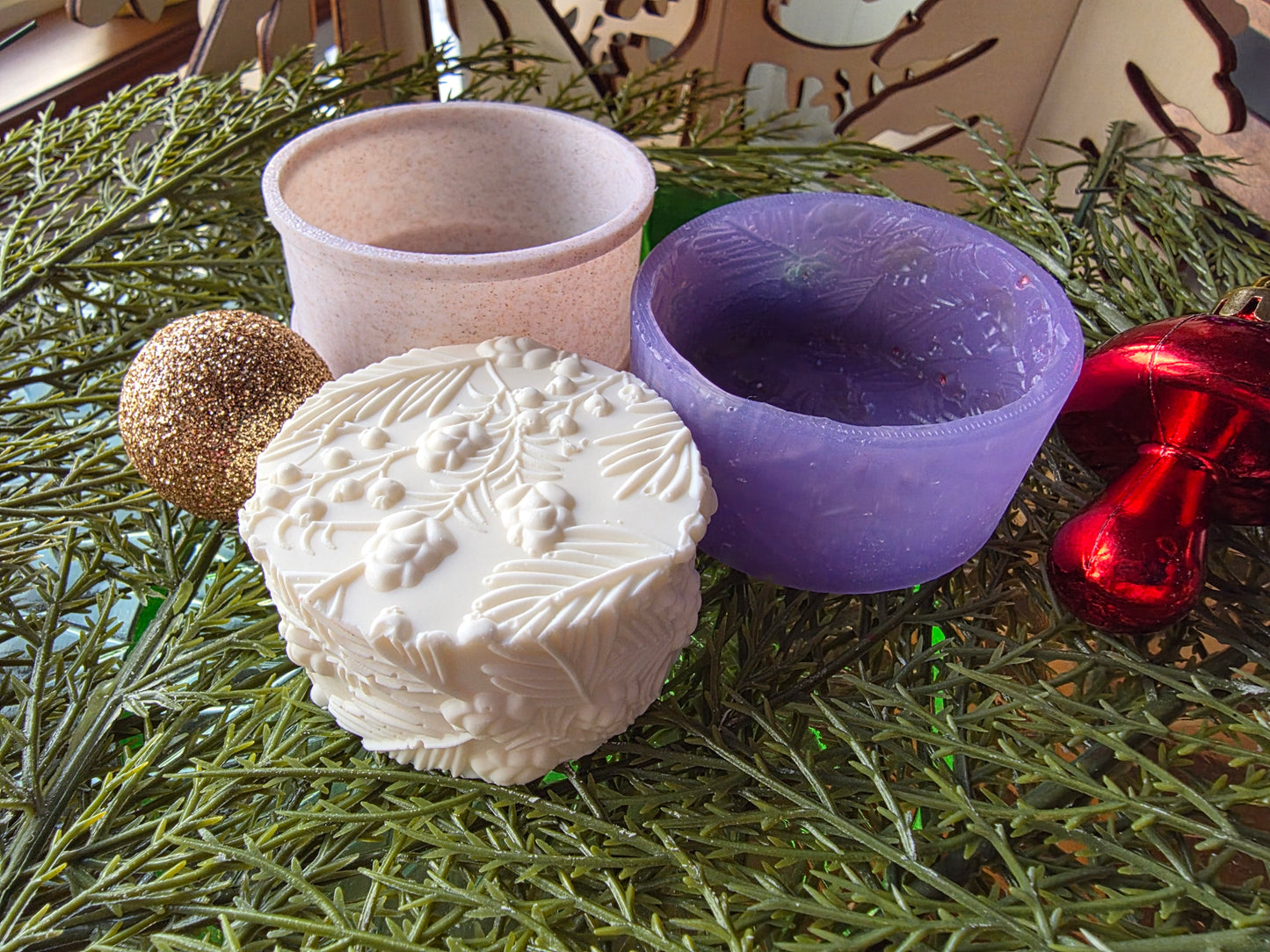 CHRISTMAS PIXIE BLING CUP 2 1/8 (FITS BENTY)