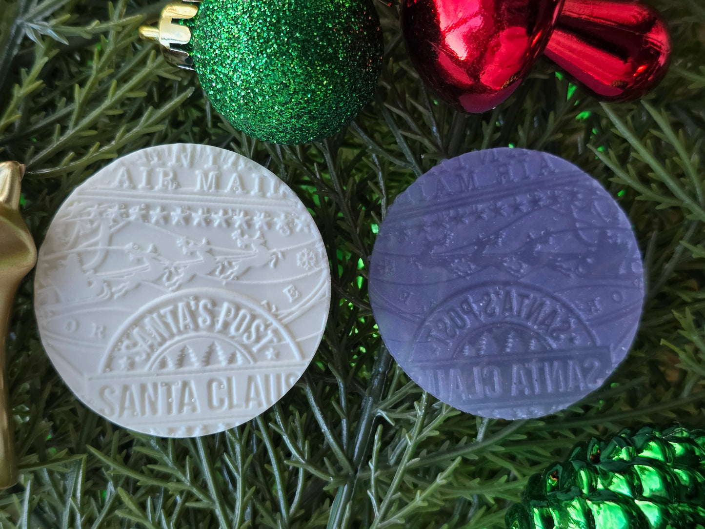 CHRISTMAS PIXIE TOPPERS (1.75) FITS OLDER MINI BENTY MOLDS