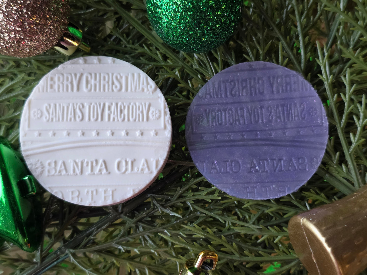 CHRISTMAS PIXIE TOPPERS (1.75) FITS OLDER MINI BENTY MOLDS