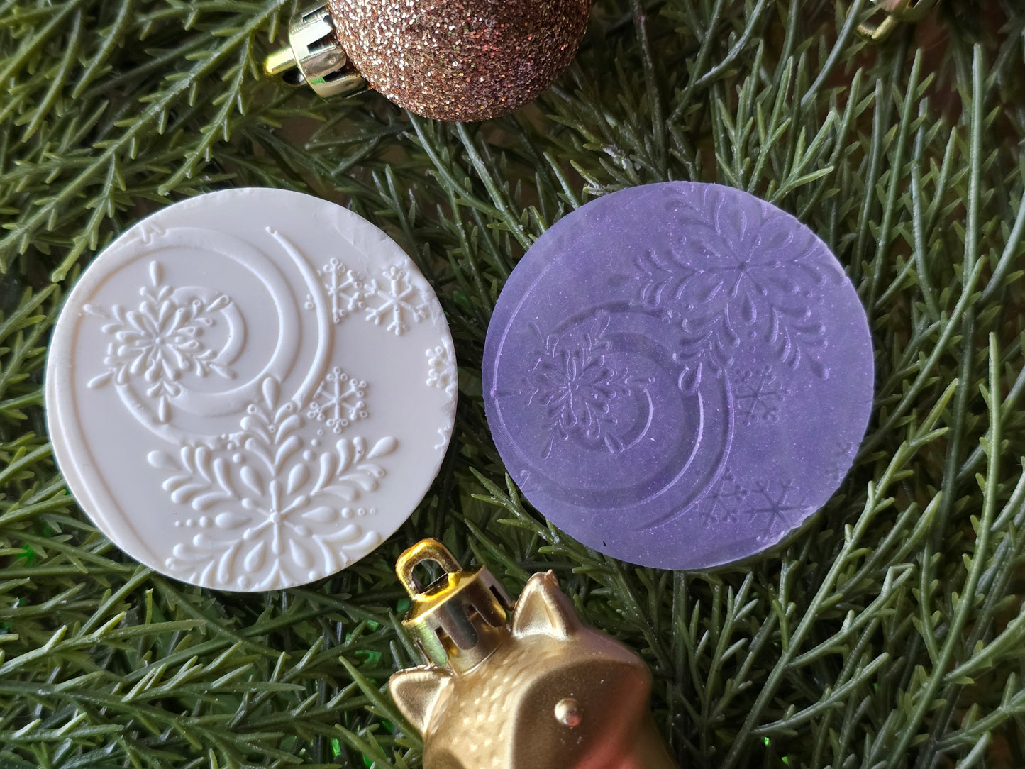 CHRISTMAS PIXIE TOPPERS (1.75)