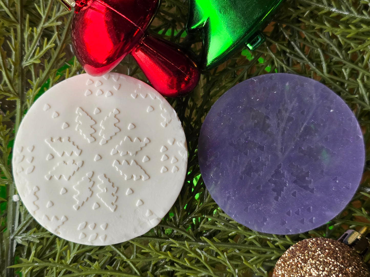 CHRISTMAS PIXIE TOPPERS (2 1/8) FITS BENTY