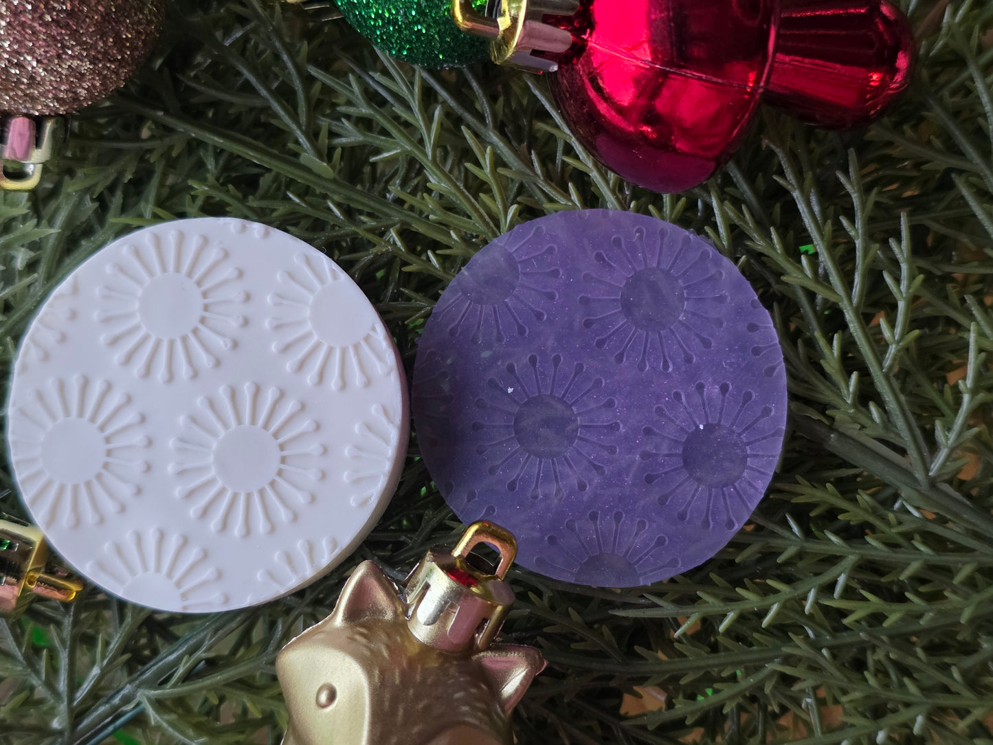 CHRISTMAS PIXIE TOPPERS (2 1/8) FITS BENTY