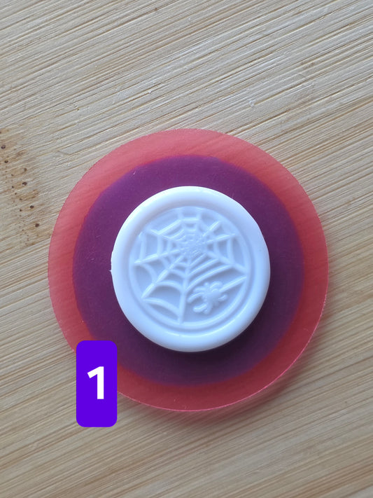FALL HALLOWEEN MEDALLION CHOCOLATE MOLDS