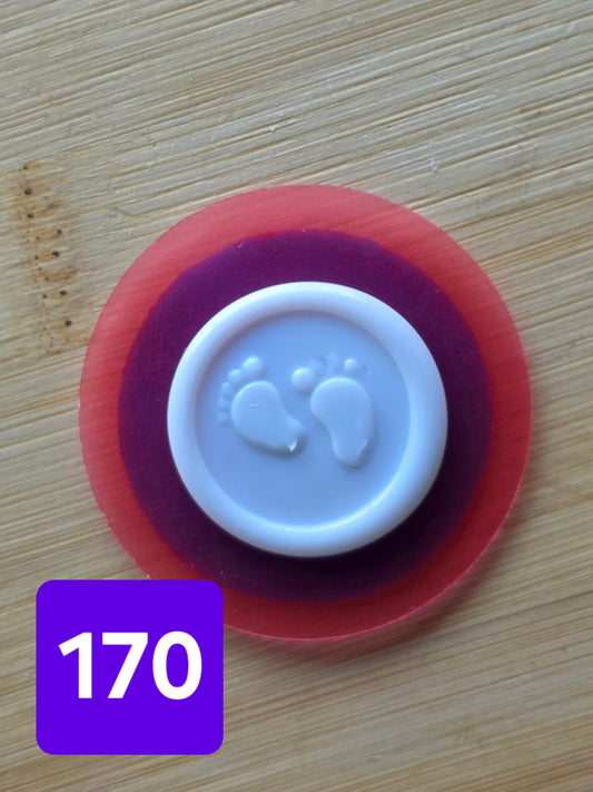 FEET/HANDS MEDALLION CHOCOLATE MOLDS