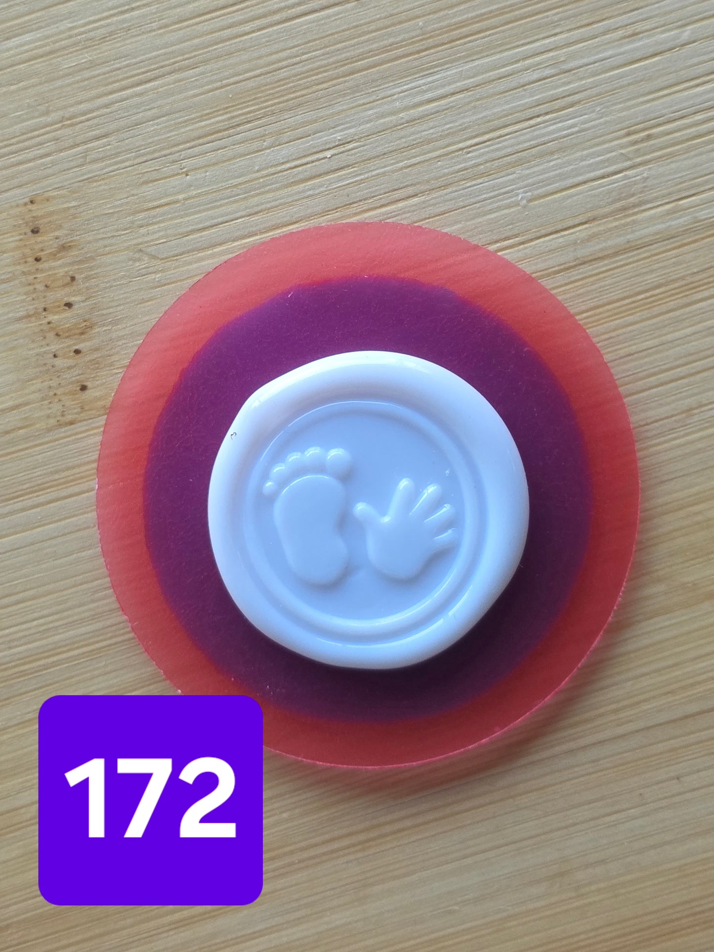 FEET/HANDS MEDALLION CHOCOLATE MOLDS