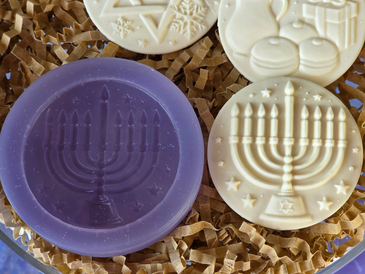 TRADITIONS AND CELEBRATIONS (2-1/8) (1-3/4) MEDALLIONS