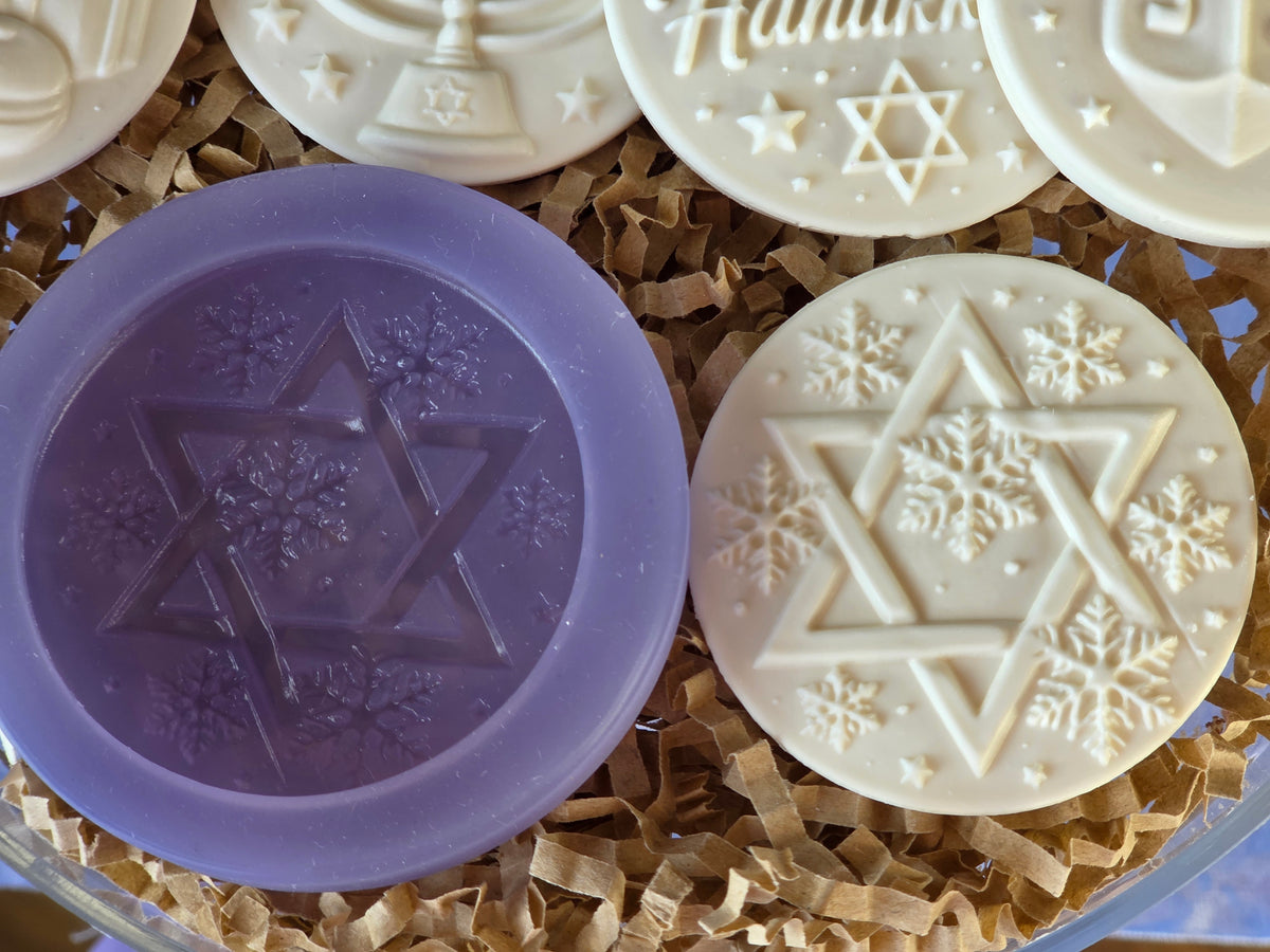 TRADITIONS AND CELEBRATIONS (2-1/8) (1-3/4) MEDALLIONS