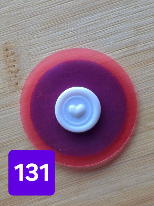 HEART MEDALLION CHOCOLATE MOLDS