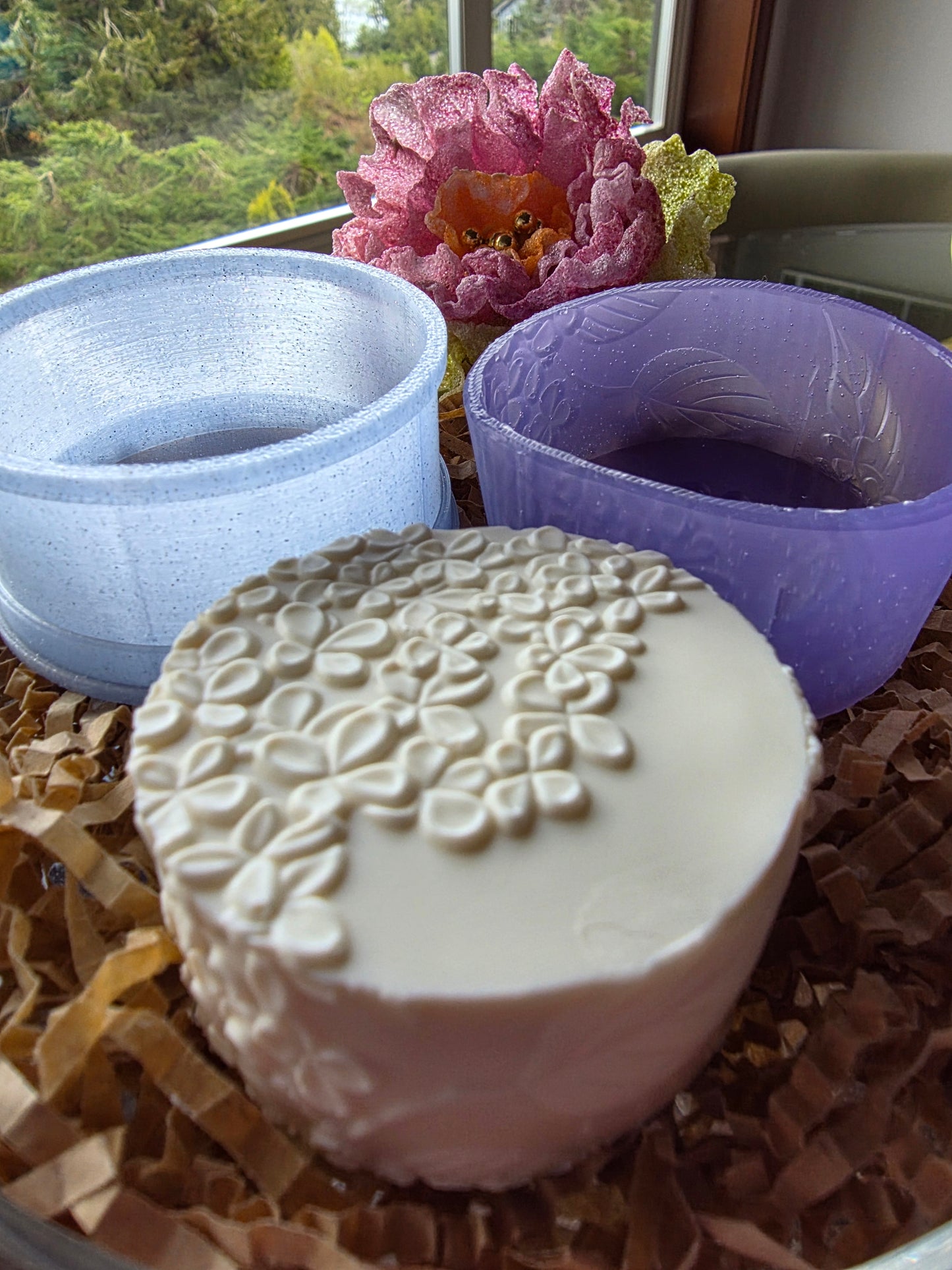 MOTHER'S DAY/FATHER'S DAY PIXIE BLING CUPS AND TOPPERS (2 1/8) & (1-3/4) BENTY AND PIXIE