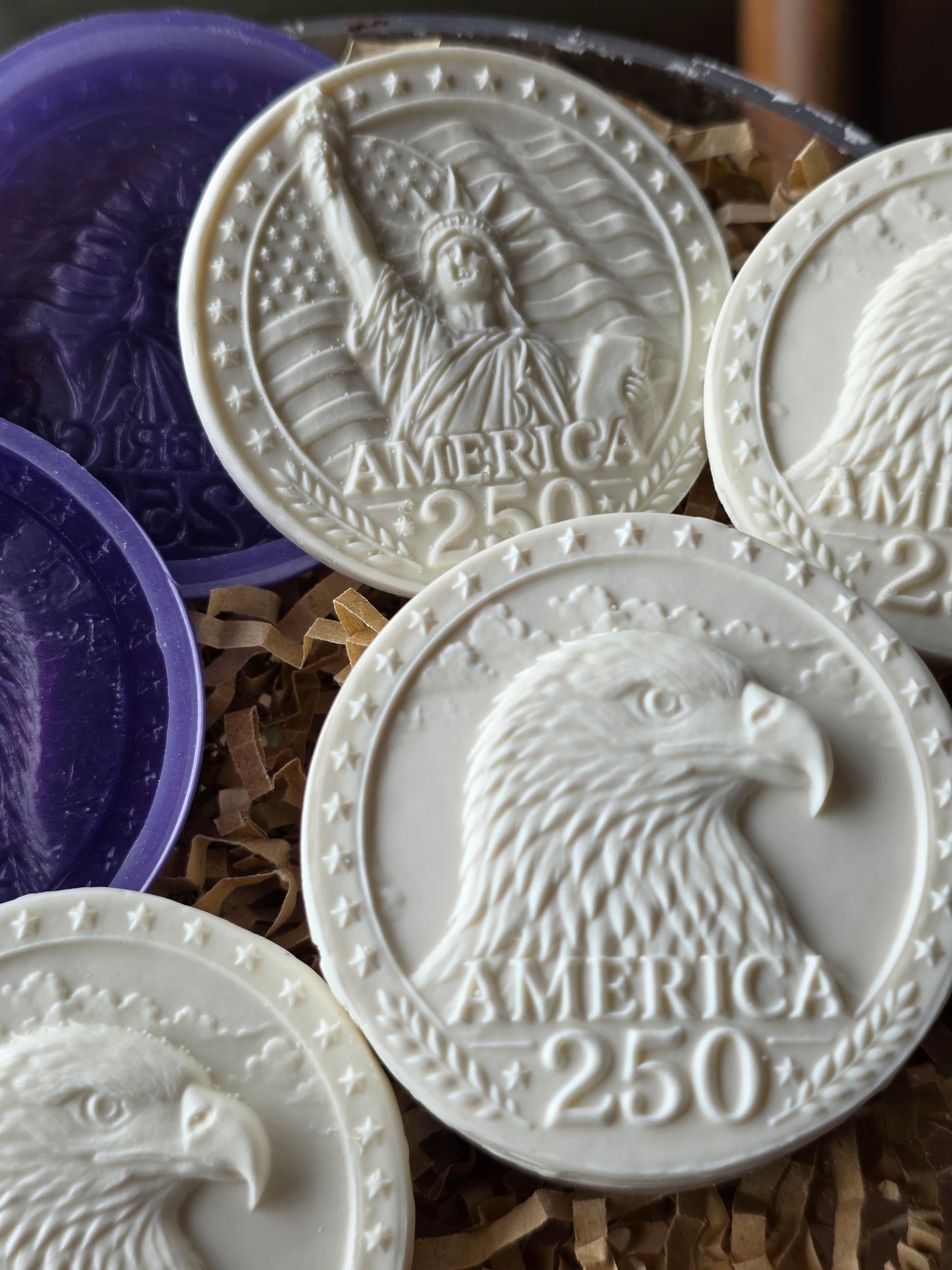 PATRIOTIC MEDALLIONS "250" 2-1/8