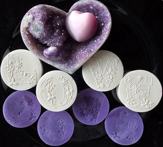 VALENTINE PIXIE TOPPERS (2 1/8)