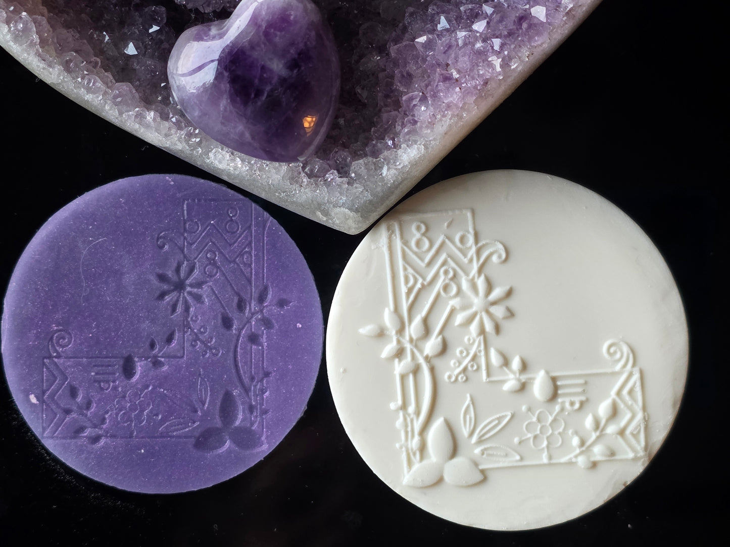 VALENTINE PIXIE TOPPERS (2 1/8)