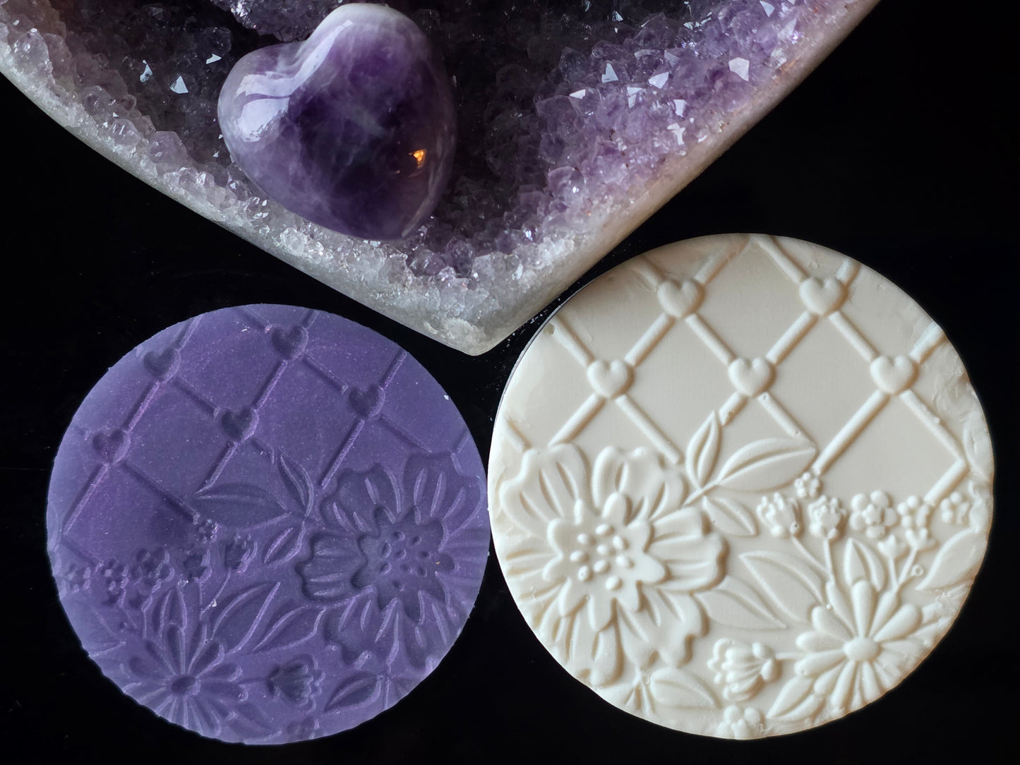 VALENTINE PIXIE TOPPERS (2 1/8)